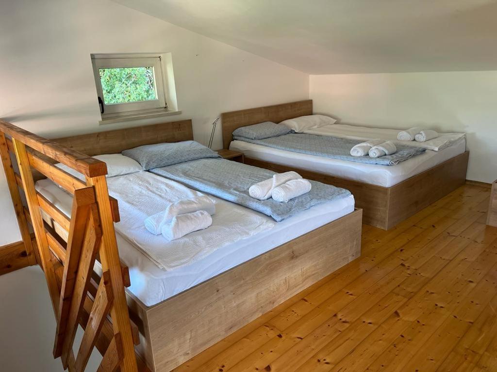 Cosy Cottage With Views Near Kobarid Exterior photo